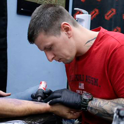 Tattoo Artist Sergej